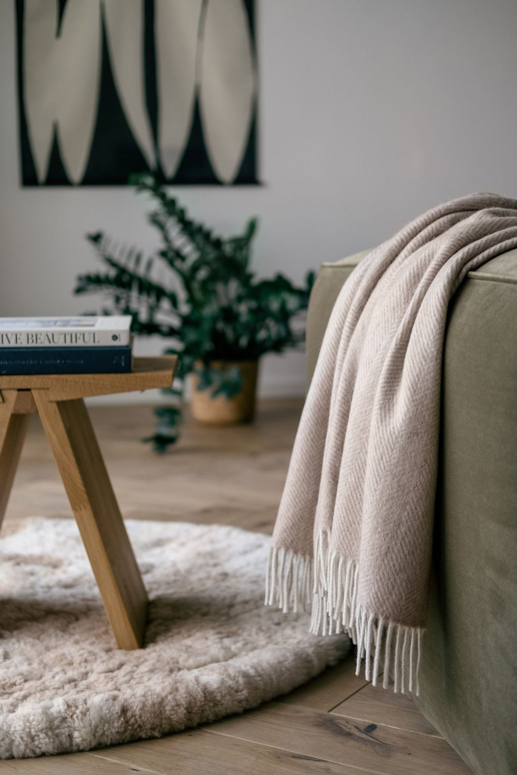 Natural Alpaca Wool Throw – Classic Fishbone