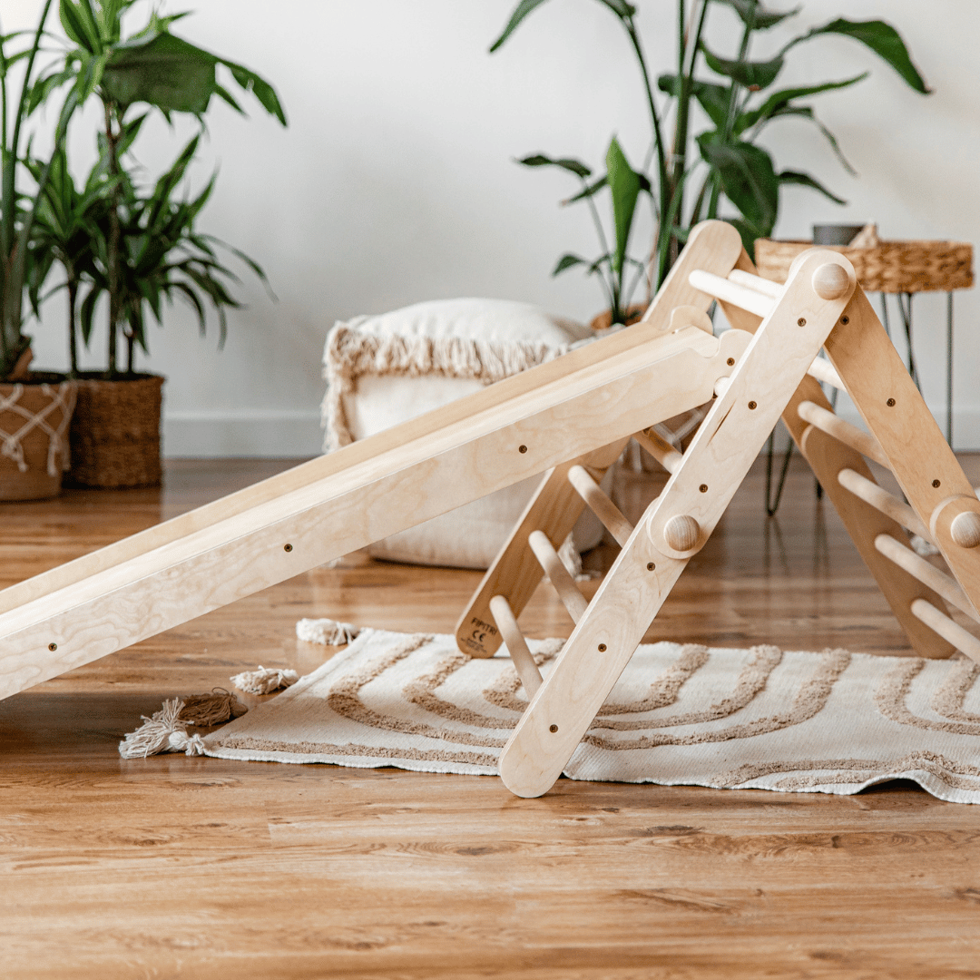 MOPITRI® Kletterdreieck, 4 Segmente, mit Rutsche