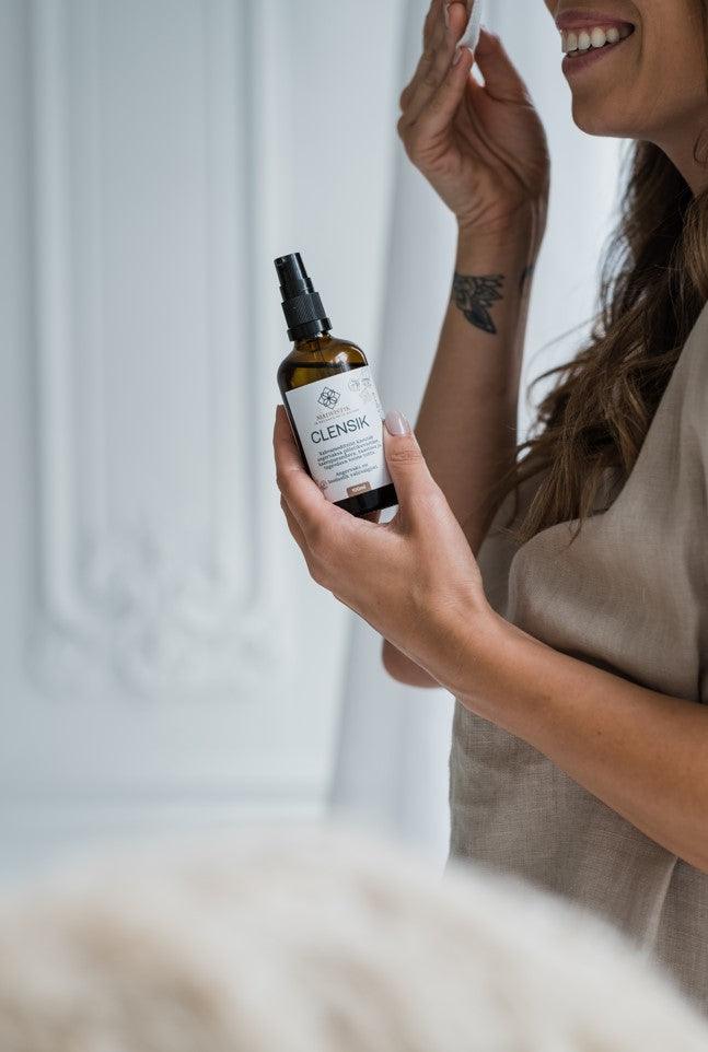 CLENSIK Make-up Removal Oil with Local Herbs — main product view on white background