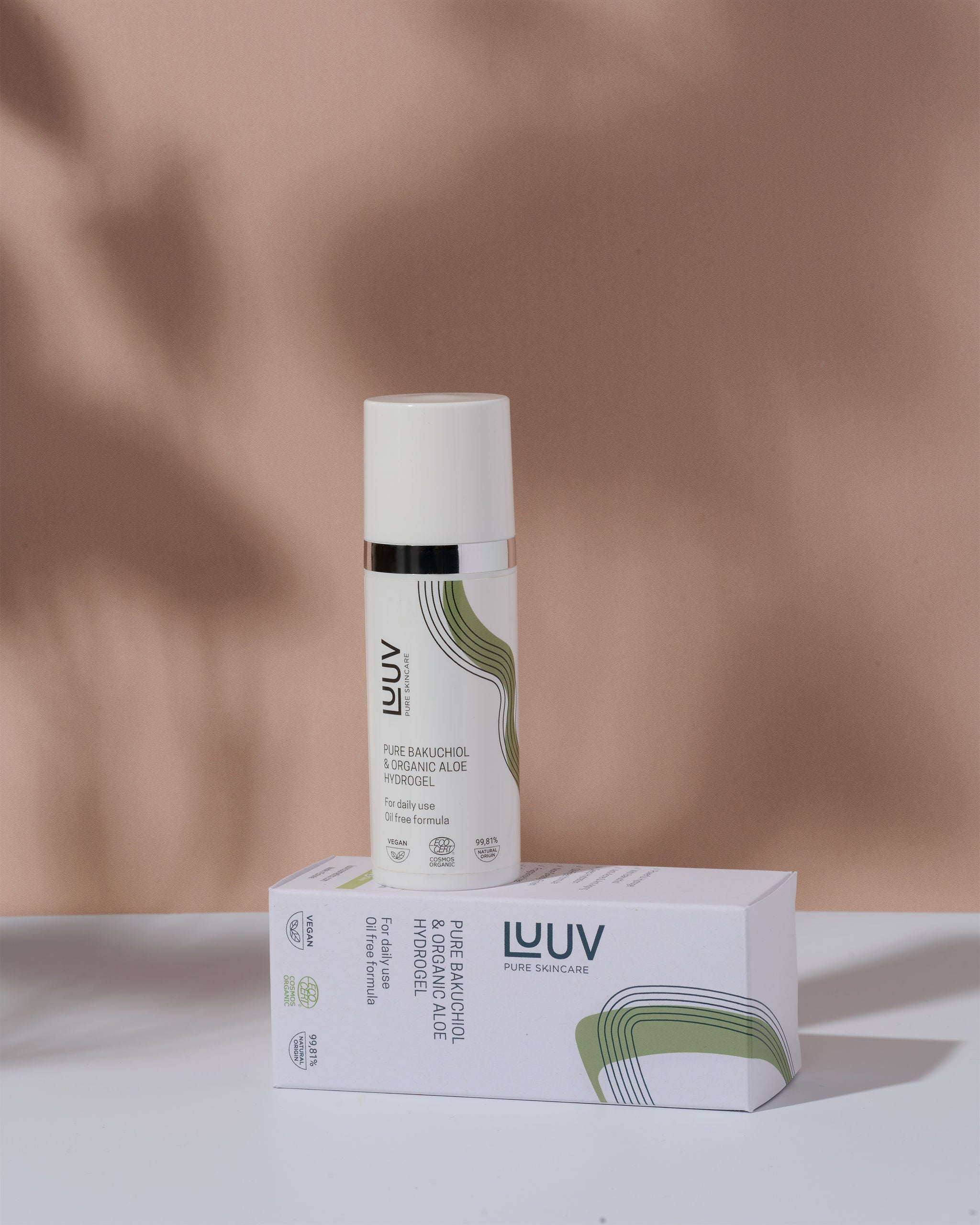Pure Bakuchiol & Organic Aloe Hydrogel COSMOS — product packaging front detail