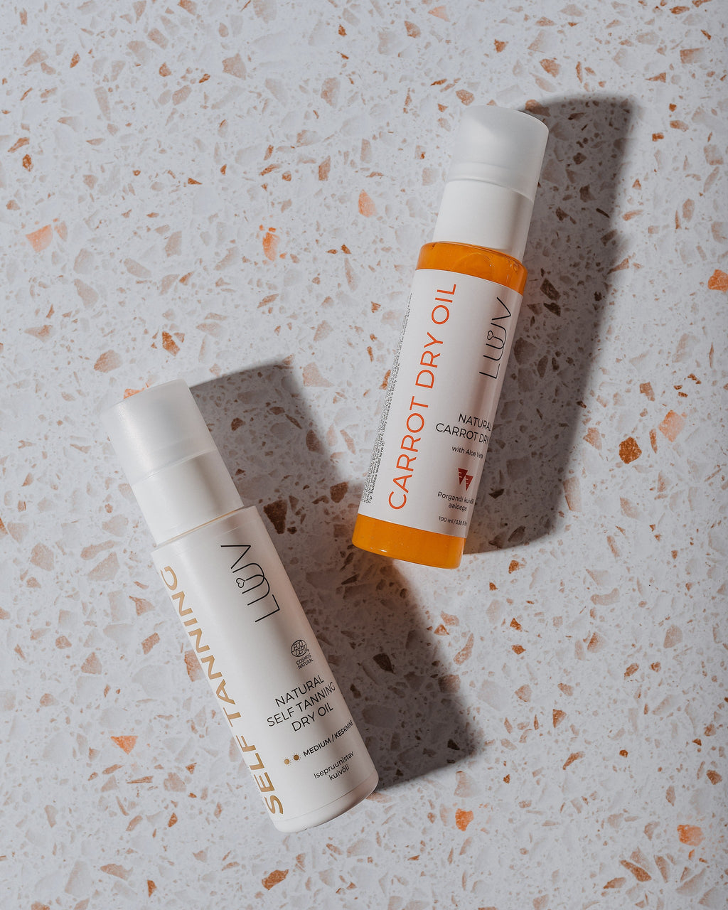 Natural Carrot Dry Oil With Aloe Vera — product packaging front detail