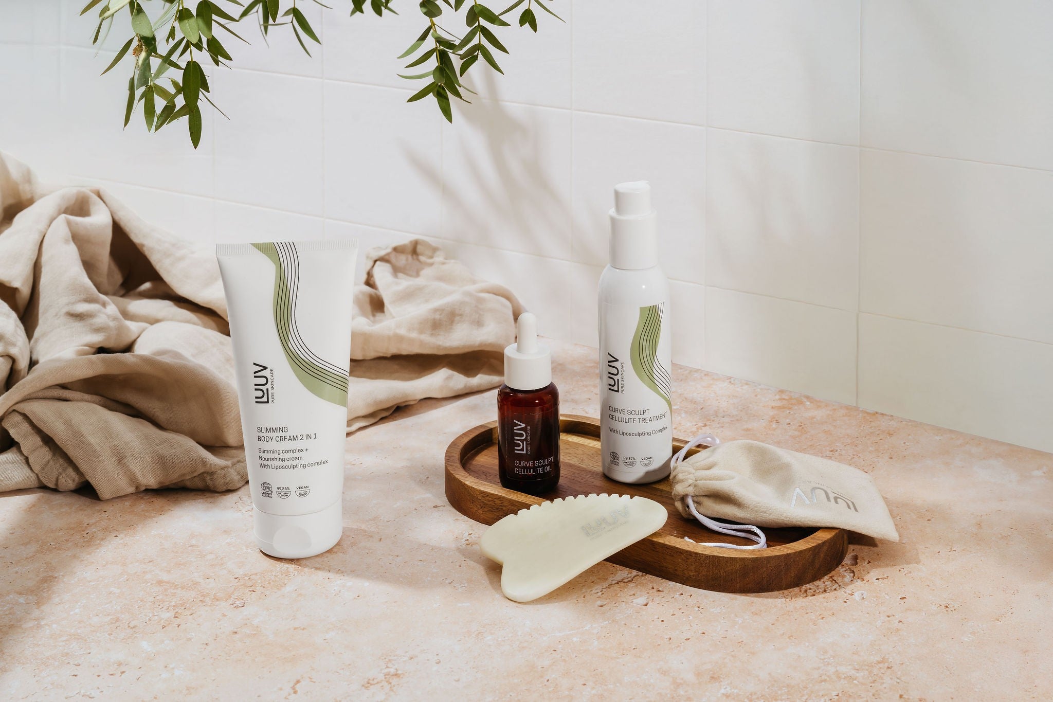 Slimming Body Cream COSMOS — lifestyle product photography