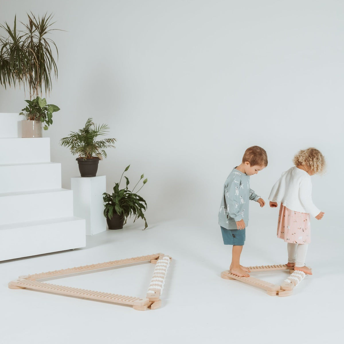 TipiToo® Large Balance Beam 3-Piece Set – White Rope