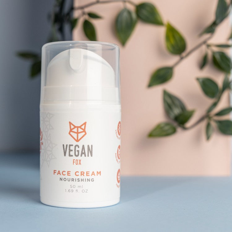 Nourishing Face Cream — lifestyle product photography