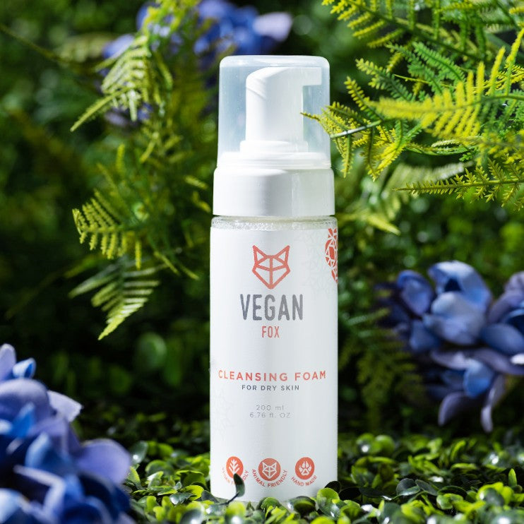 Cleansing Foam for Dry Skin — lifestyle product photography