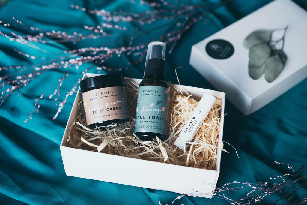 “With Love!” Gift Box — lifestyle product photography